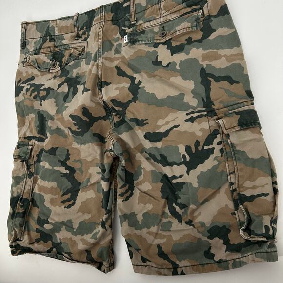 Levi’s Camo Cargo Shorts Men’s 36 Green Brown Tan Camouflage Military Hunting - Picture 6 of 8